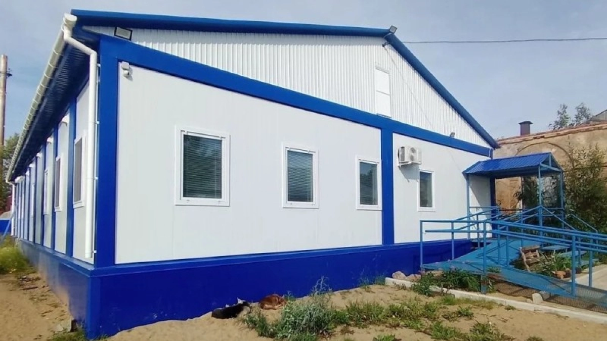 В одном из городов Коми обрушилась часть старого морга