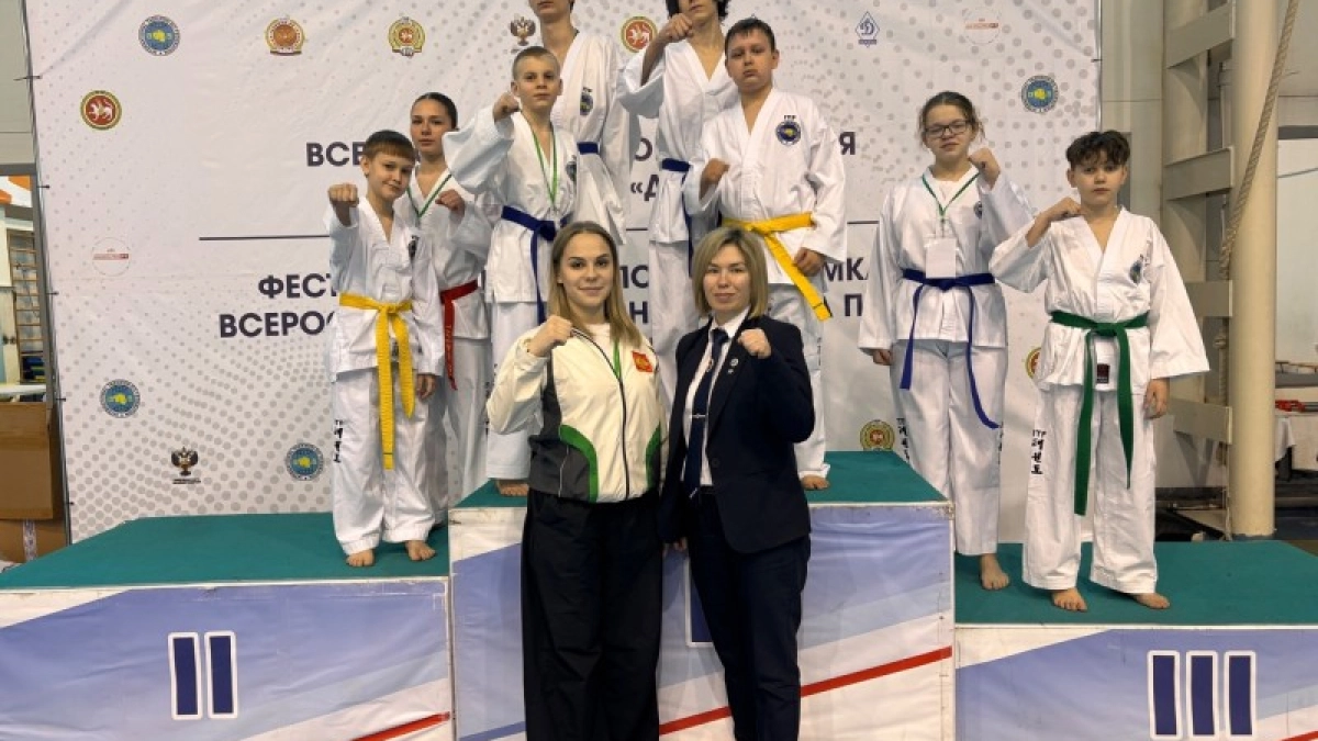 Тхэквондисты из Коми завоевали ряд медалей на всероссийских соревнованиях в Татарстане