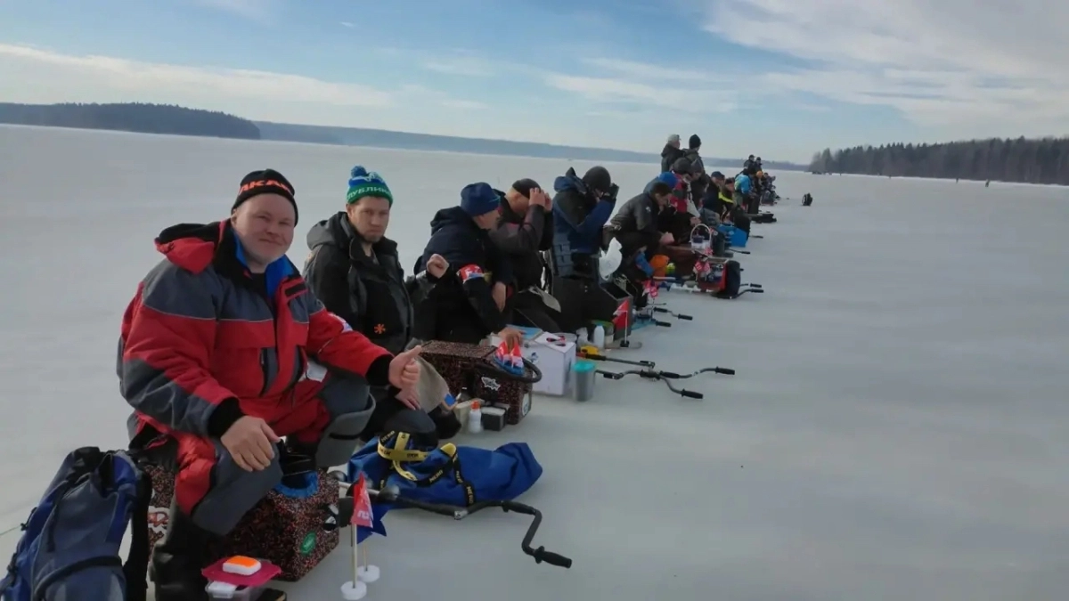 Врачи из Сыктывкара поборолись за победу на чемпионате России по ловле на мормышку
