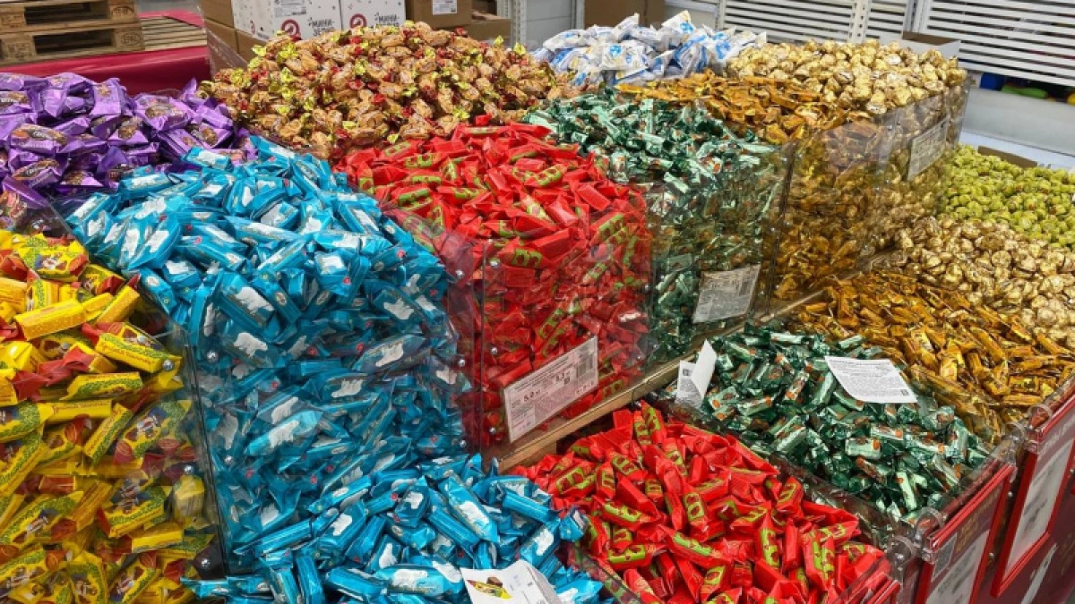 Обзор иранских конфет из "Светофора": нашли вкуснейший шоколад с натуральным составом почти за копейки