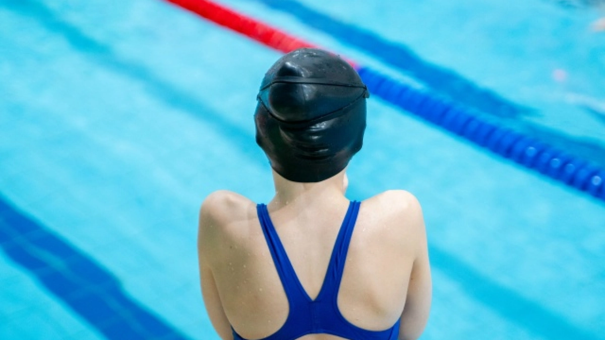 Бастрыкин взял на контроль дело о сыктывкарском бассейне, где дети получали аллергические реакции