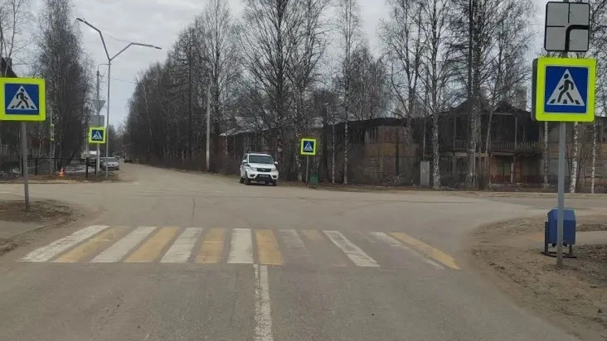 В Коми мотоциклист без прав влетел в ограждение и попал в больницу