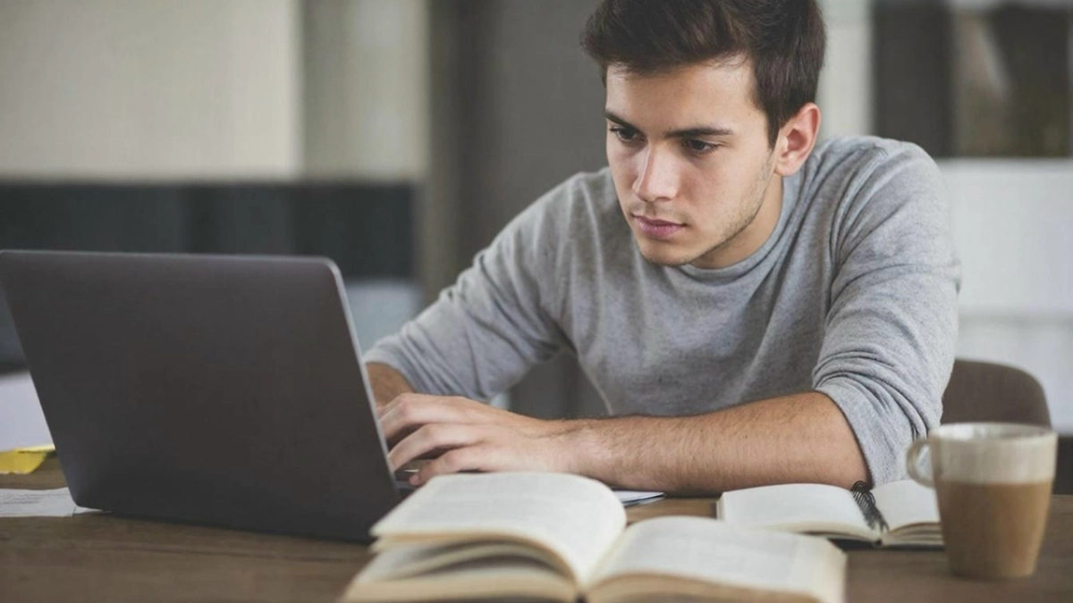 «Ростелеком Лицей» поможет жителям Коми подготовиться к «Диктанту Победы»