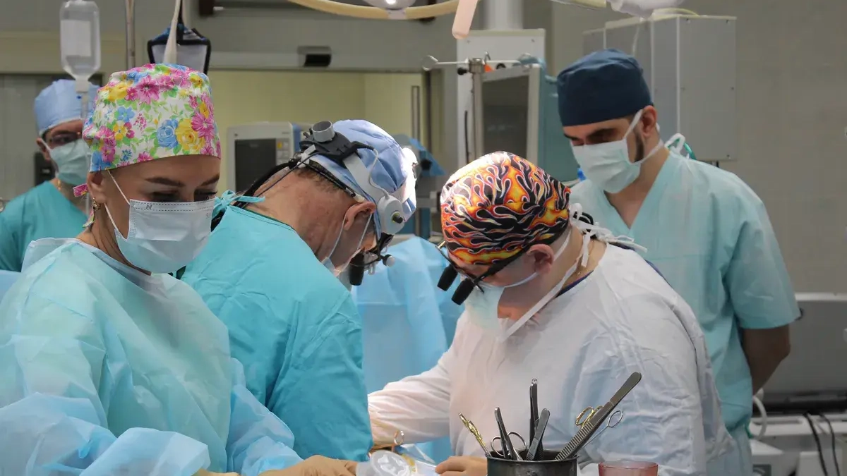 В Коми врачи остановили сердце пациентке на три часа