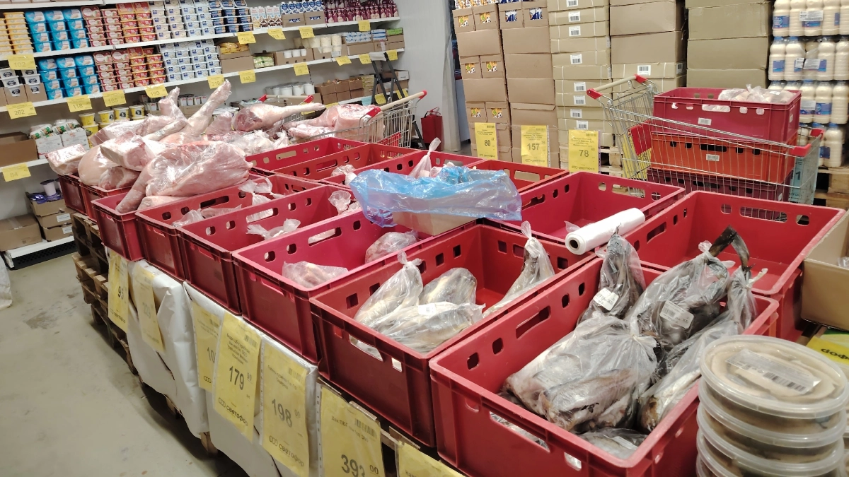 Прошла по отделам «Светофора» и не забыла накупить разнообразной рыбки