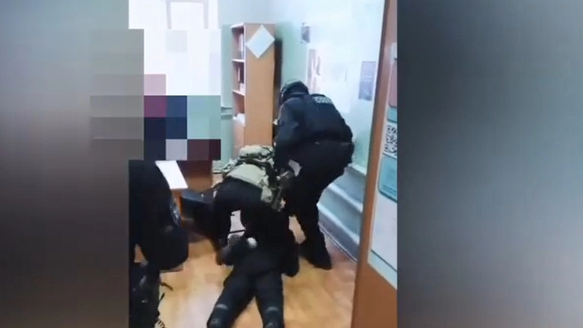 В Сыктывкаре Росгвардейцы помогли задержать воров комплектующих с железнодорожного предприятия