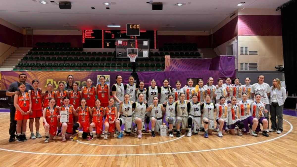 Сыктывкарские баскетболистки стали лучшими на первенстве Коми среди девушек