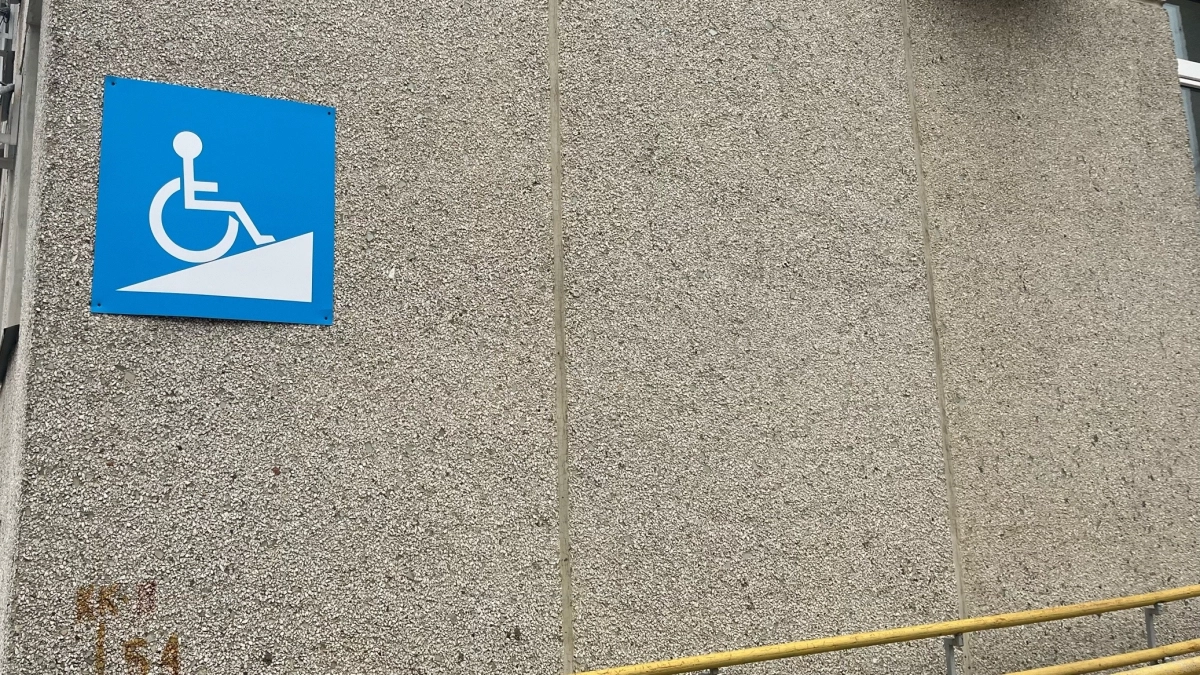 В Коми людям с особыми потребностями помогают найти занятость и освоить новую профессию