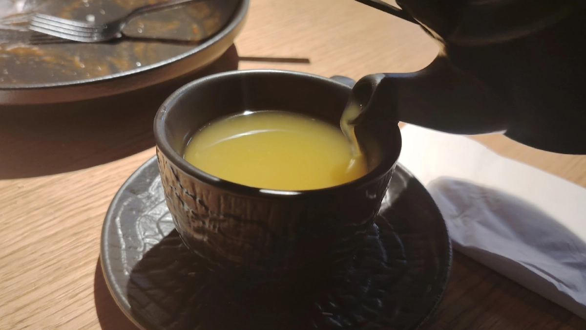 Этот напиток вытеснит чай и кофе из вашего утра — и вот почему. Улучшает состояние кожи и пищеварение