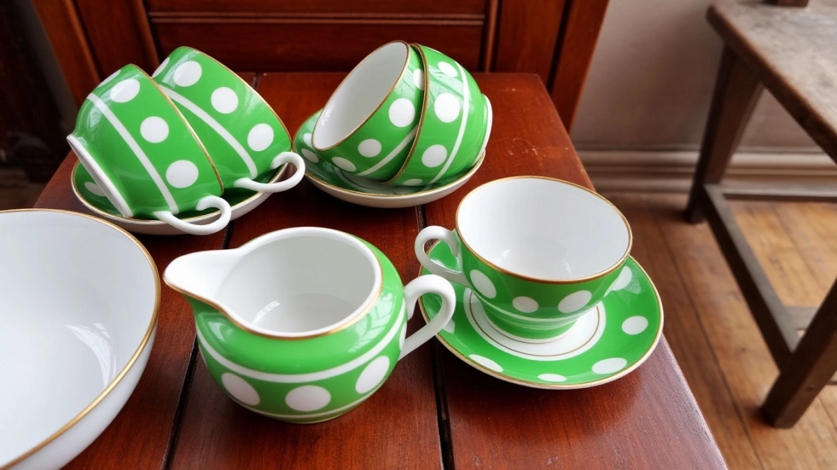 Эти советские сервизы можно продать за несколько тысяч: проверьте бабулин сервант