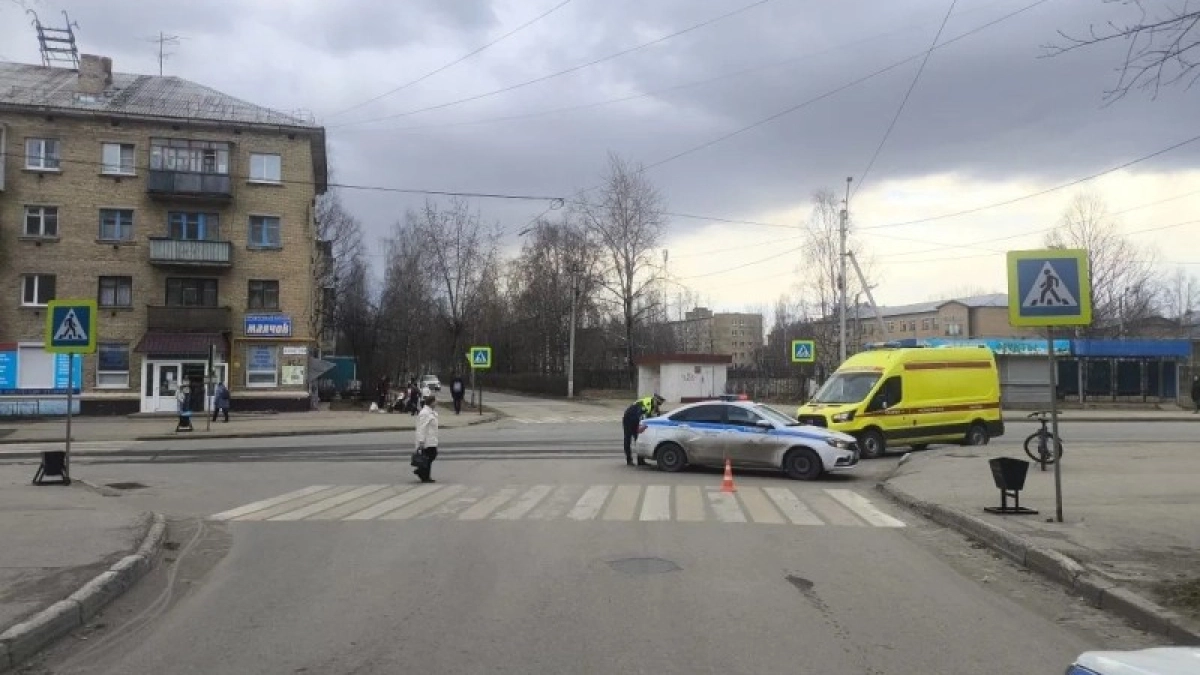 В Коми иномарка сбила юного велосипедиста