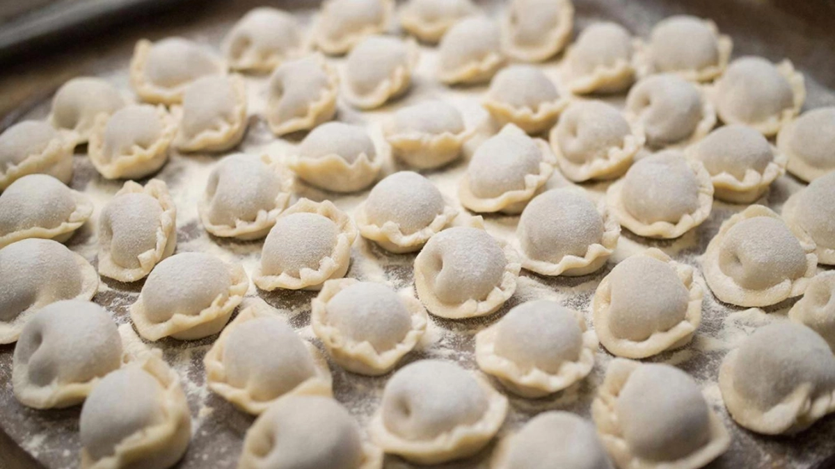 Как варить магазинные пельмени, чтобы они были вкуснее: 5 важных советов