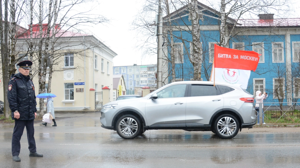 В Коми прошел автопробег в честь Дня Победы