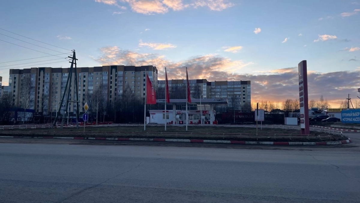 В апреле на сыктывкарских заправках подешевели АИ-92 и солярка, при этом две другие марки бензина выросли в цене