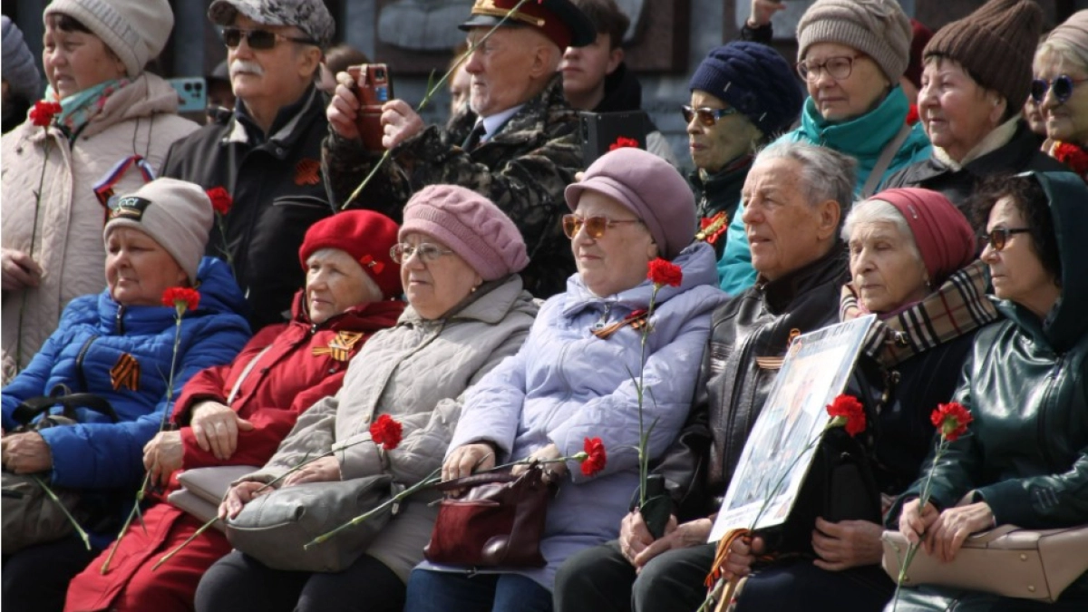 В Сыктывкаре 9 мая состоялся торжественный парад, посвящённый 81-й годовщине Победы в Великой Отечественной войне