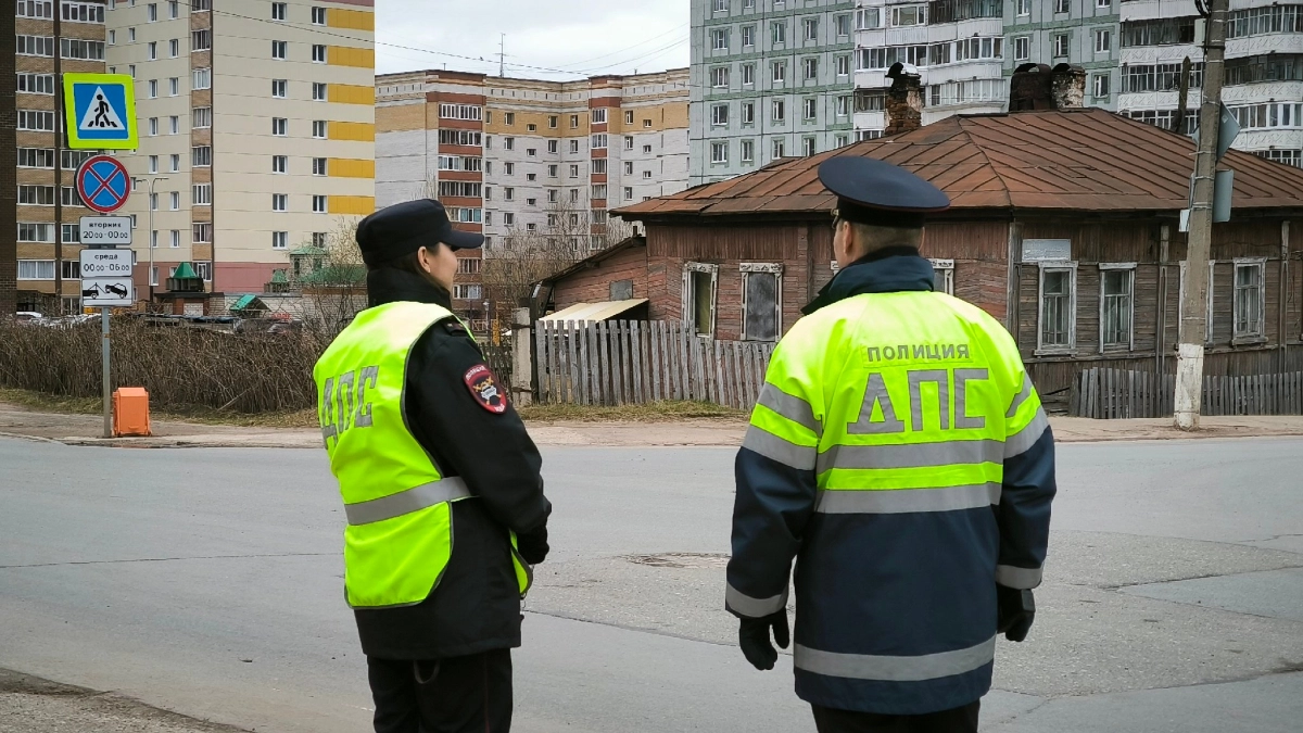 В Коми полиция поймала пьяную женщину за рулем авто