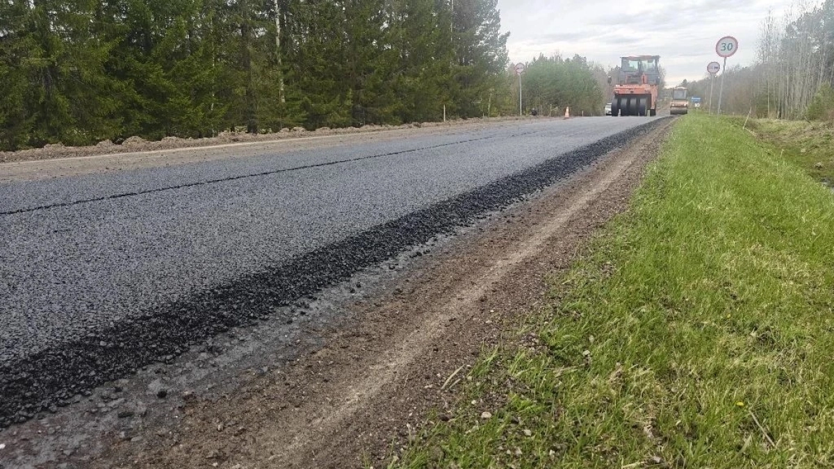 В Коми по нацпроекту к концу августа отремонтируют почти 13 километров трассы Летка – Прокопьевка