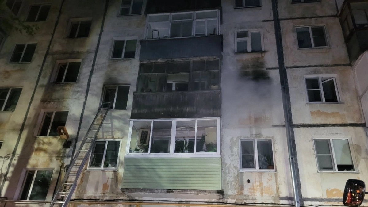 Пожар в квартире на Октябрьском проспекте в Сыктывкаре унес жизнь мужчины