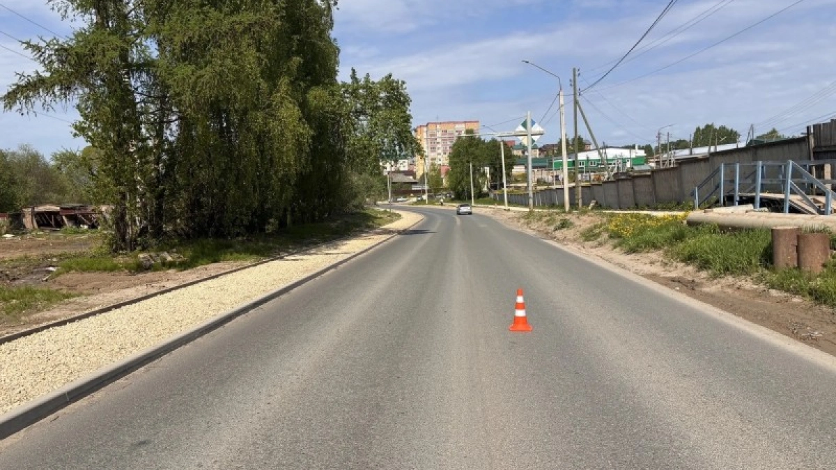 В Сыктывкаре пенсионерка упала в салоне автобуса из-за резкого торможения