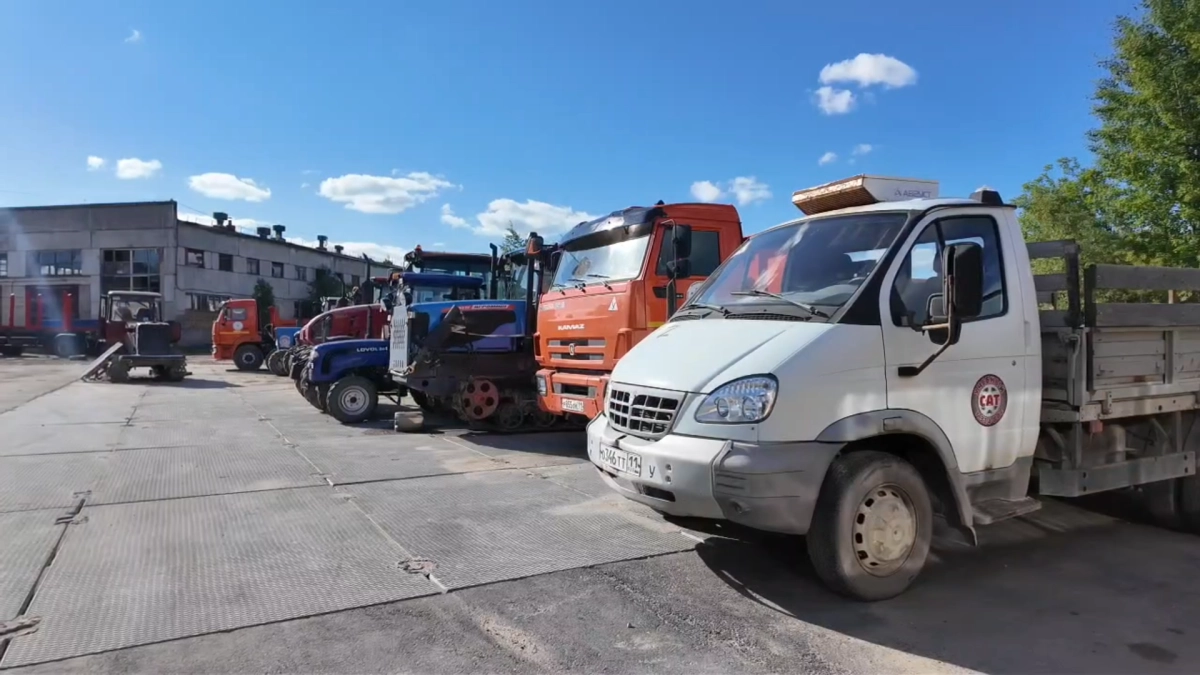Глава Сыктывкара осмотрел обновлённые мастерские автомеханического техникума