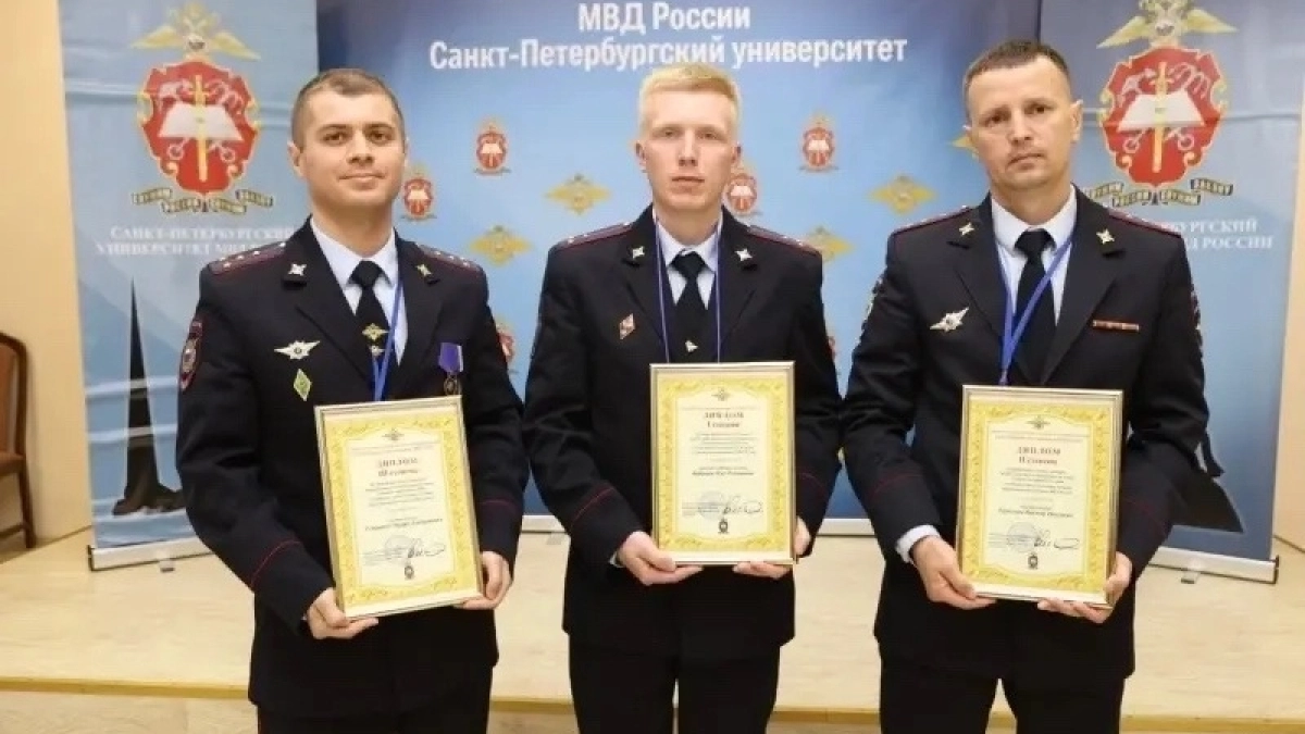 Полицейский из Коми обошел соперников на петербургском ринге профессионалов