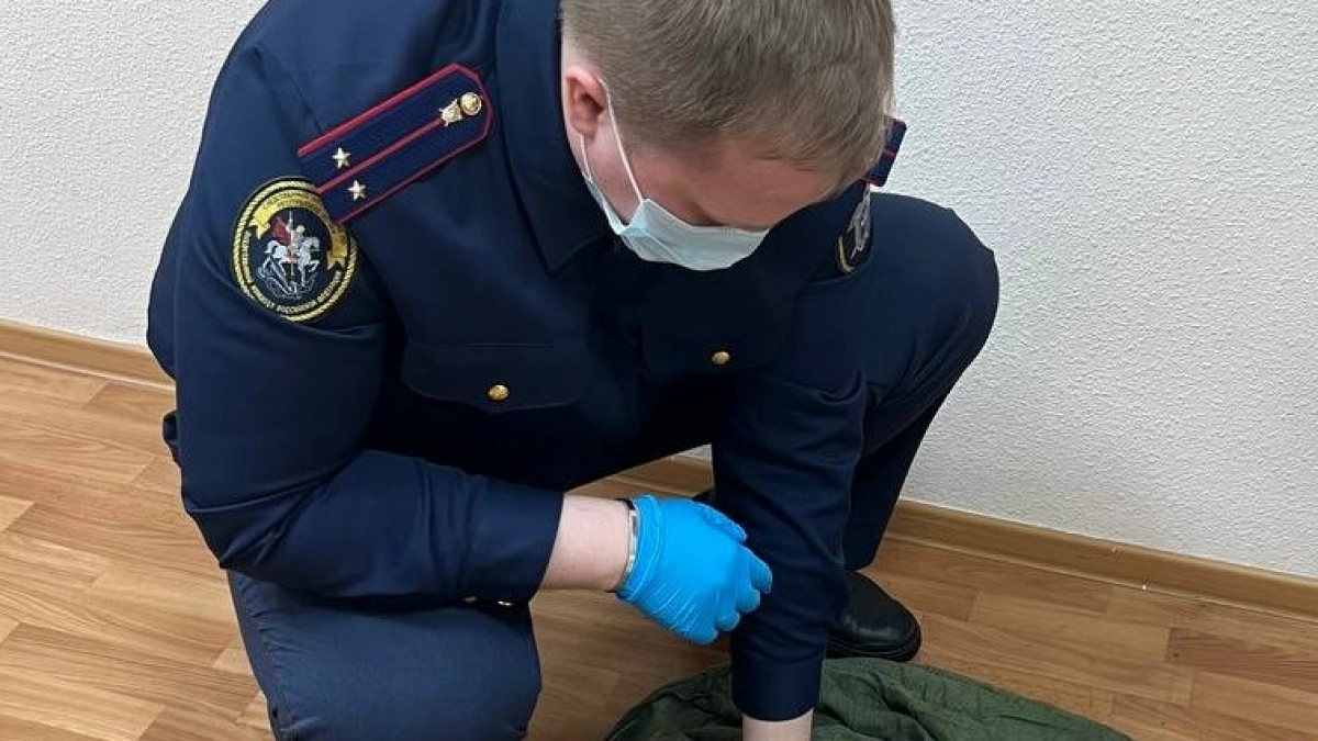 В Коми 45-летняя женщина зарезала знакомого, а затем вернулась и украла его имущество