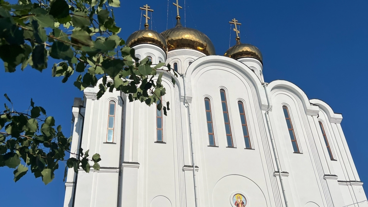 В Сыктывкаре собирают пожертвования на ремонт протекающей кровли кафедрального собора Стефана Пермского