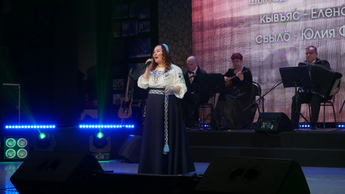 Пока в клубе горит свет, село живет: кто собирает детей, артистов и соседей под одной крышей