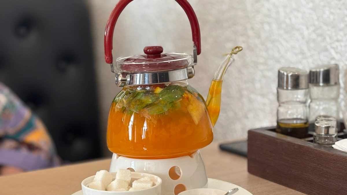 Чаеманы раскупают на Ozon отличный японский чай: вкусен и с молоком, и в чистом виде, плюс в красивой баночке