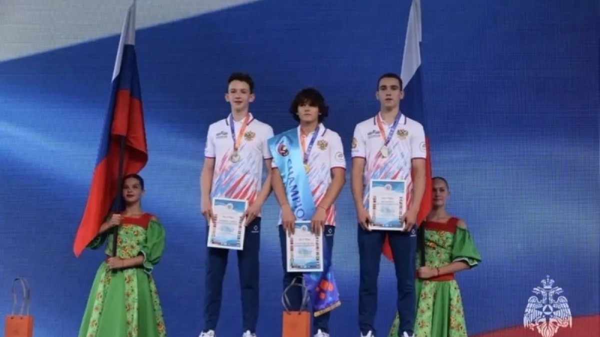 Спортсмены из Коми установили мировые рекорды на чемпионате по пожарно-спасательному спорту