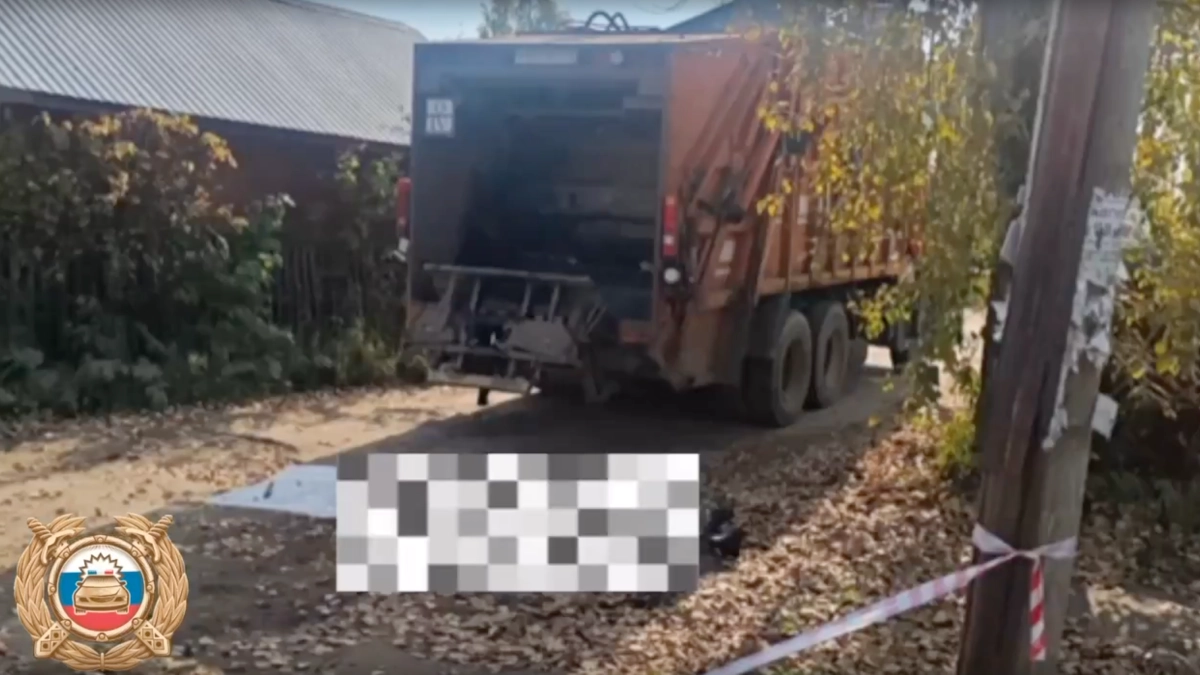 В Коми грузовик насмерть сбил велосипедиста