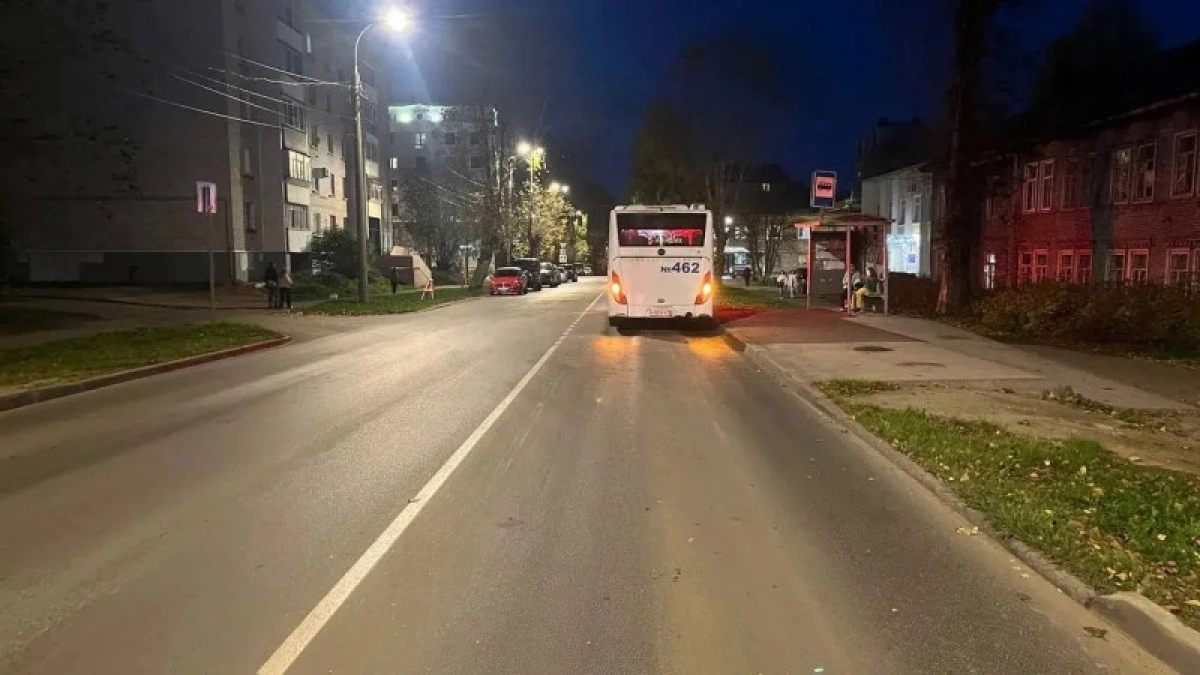 Два ДТП с автобусами в Сыктывкаре: три женщины пострадали из-за резкого торможения