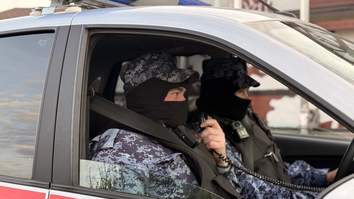 В Сыктывкаре женщина устроила дебош в общежитии техникума