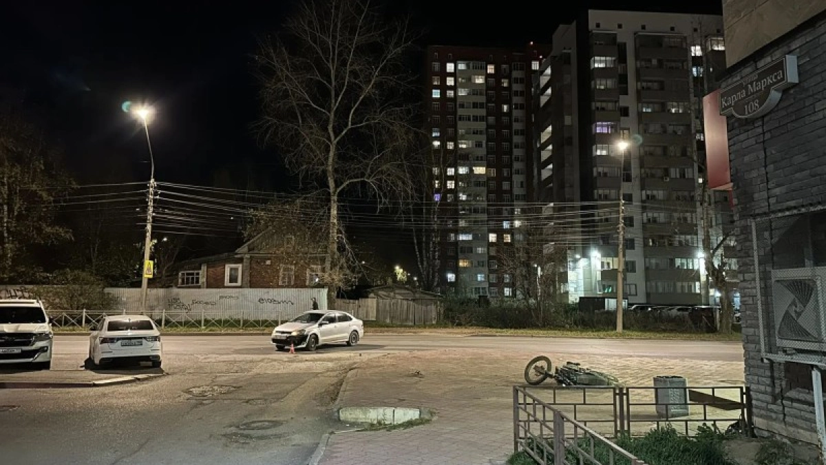 В Сыктывкаре подросток на мотоцикле пострадал в ДТП с иномаркой