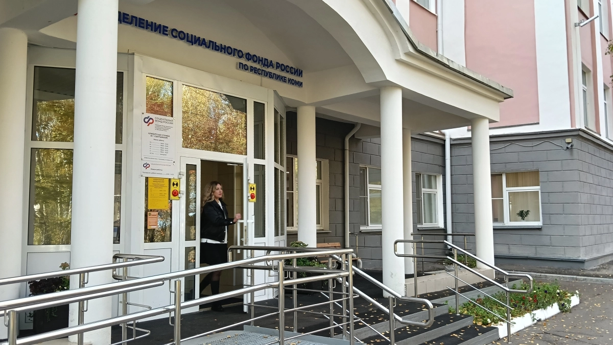 Жительницам Коми на декретные выплаты направили почти 648 миллионов 