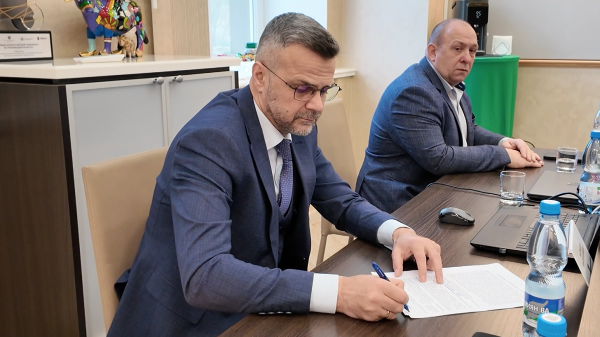 Глава Сыктывкара потребовал устранить сезонные проблемы до морозов