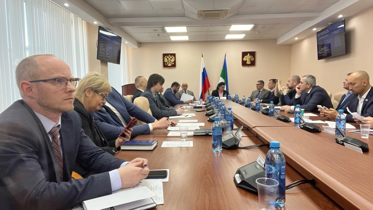 В парламенте Коми обсудили проблемы и перспективы реформы обращения с отходами