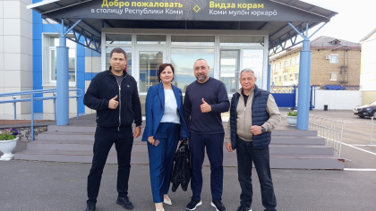 Олимпийский чемпион Александр Лебзяк и чемпион мира Марк Петровский прибыли в Сыктывкар на финал Спартакиады по боксу 