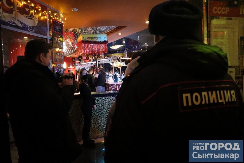 Полиция нашла сыктывкарца, который "заминировал" клуб "СССР"