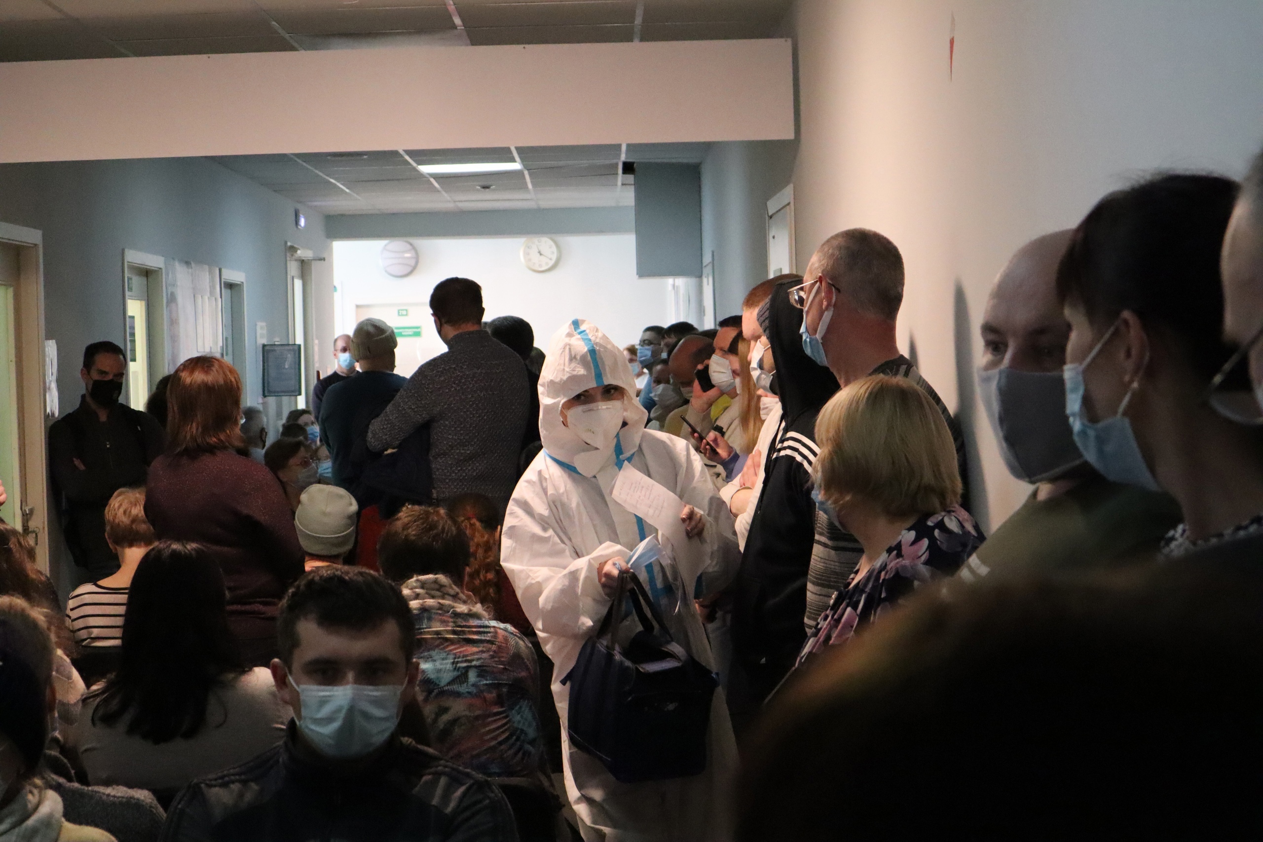 В Коми зафиксировали новый рекорд заболевших коронавирусом