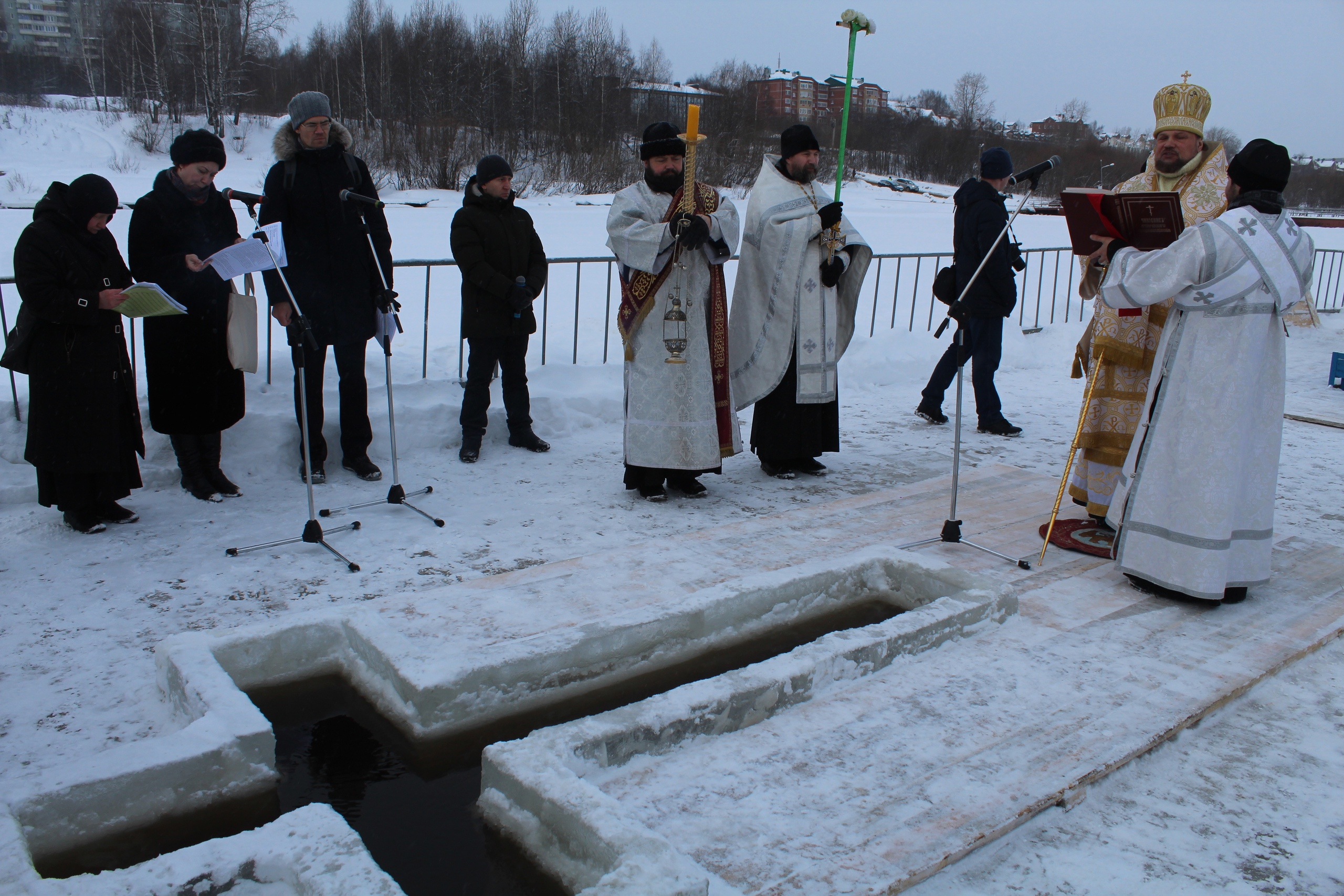 В РПЦ призвали запретить «магазины для взрослых»