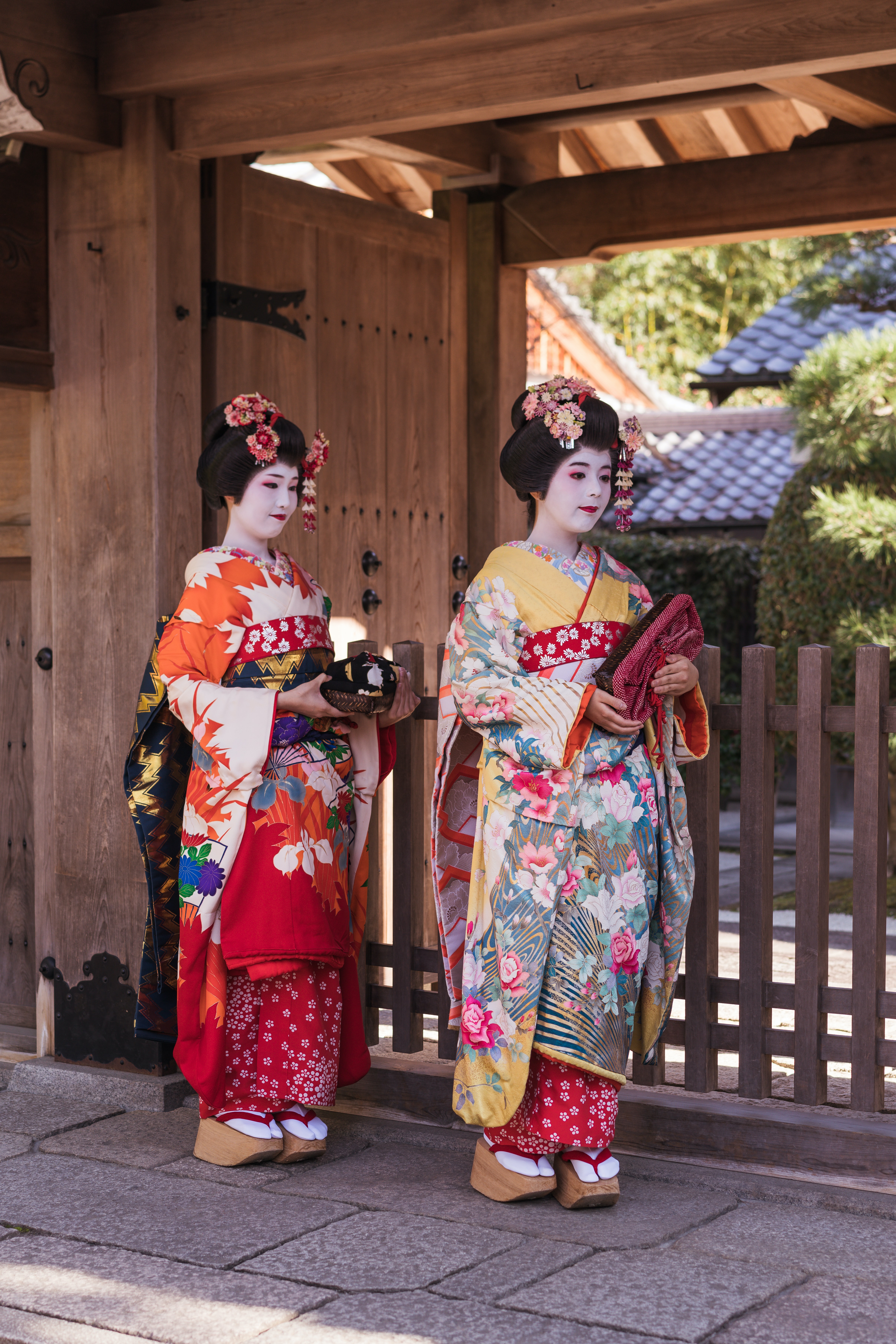Зачем голые японцы забираются в чужие дома: откровенные традиции Азии