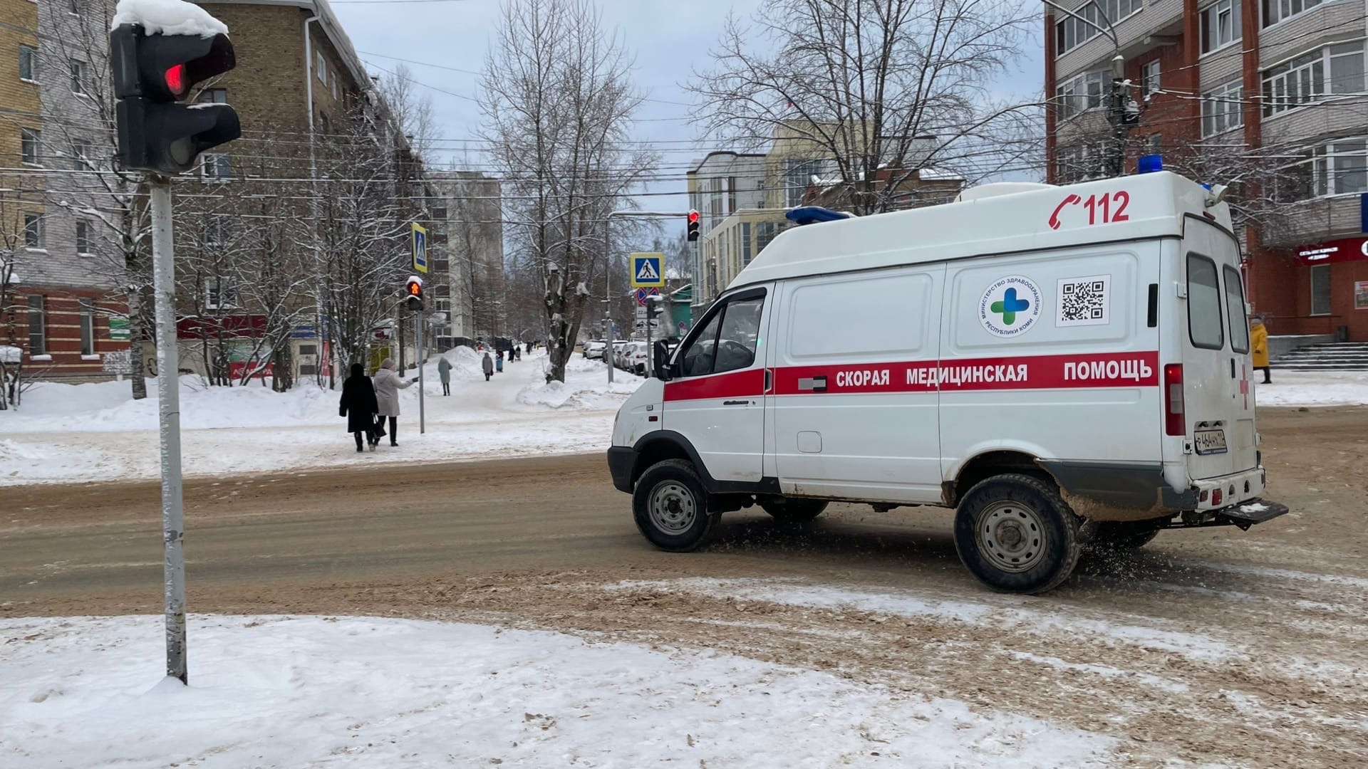 Врач назвал сопутствующее «омикрону» заболевание