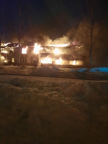 В Корткеросском районе сгорел 12-квартирный жилой дом