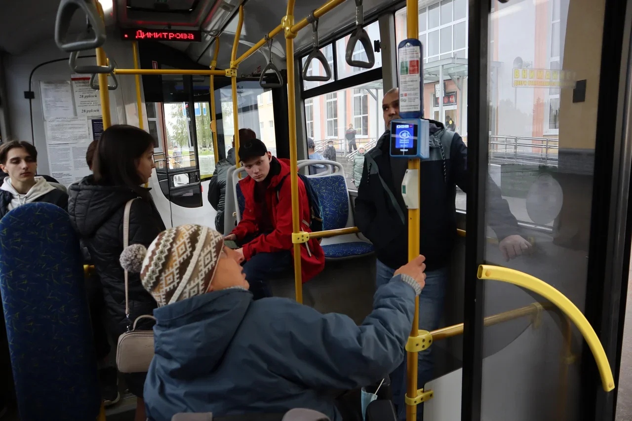 В Сыктывкаре еще на нескольких автобусах откажутся от кондукторов