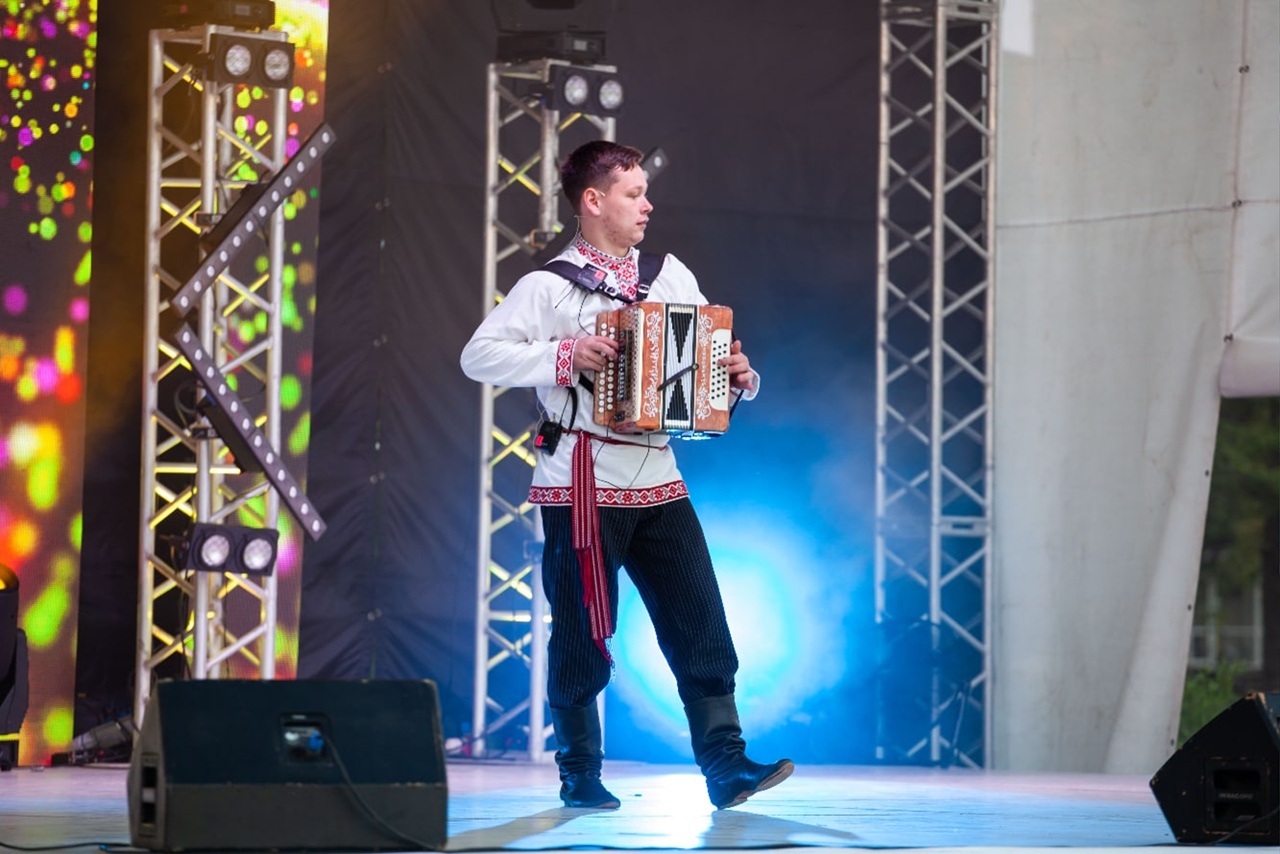 Молодой гармонист из Сыктывкара стал участником передачи о музыкантах