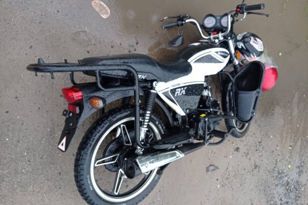 В Коми мопед с двумя подростками протаранил легковушку