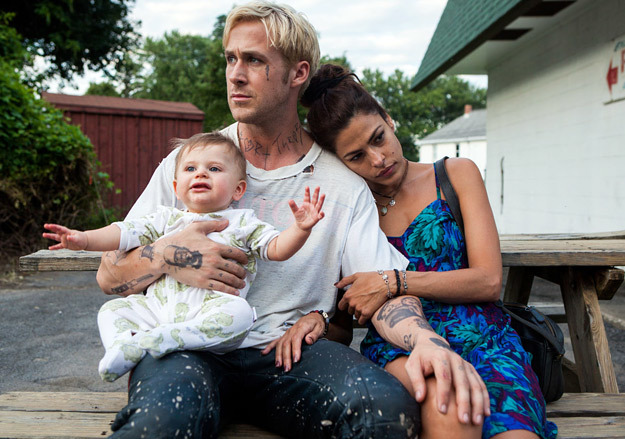 “Место под соснами”: всероссийская премьера культового фильма с Райаном Гослингом