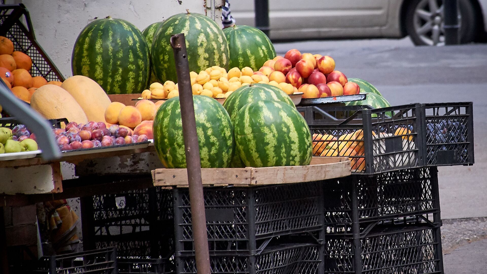 Названы фрукты, которые стоит есть максимально осторожно