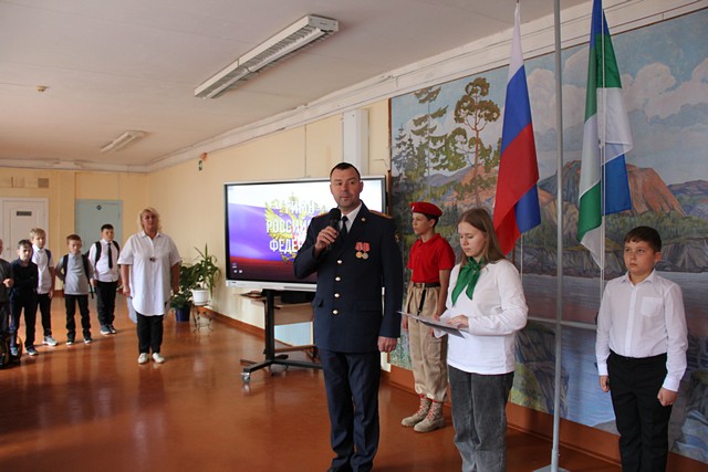 В Сыктывкаре школьники почтили память жертв террора